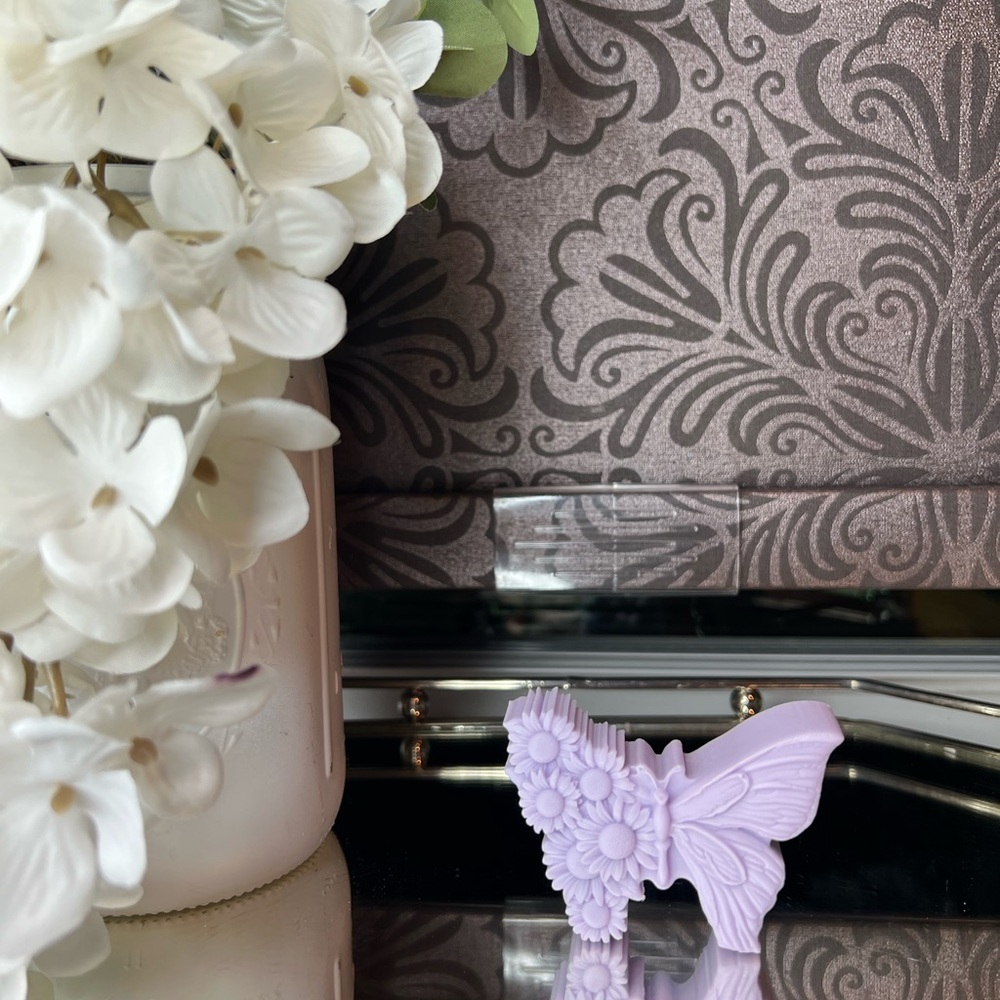Butterfly Floral Soap Bar -  Citrus scent